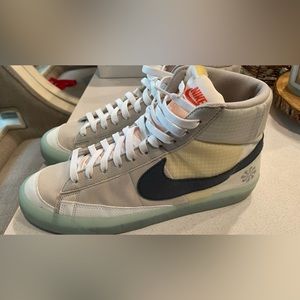 Nike Blazer Mid ‘77 Move To Zero Glacier Ice sz 9